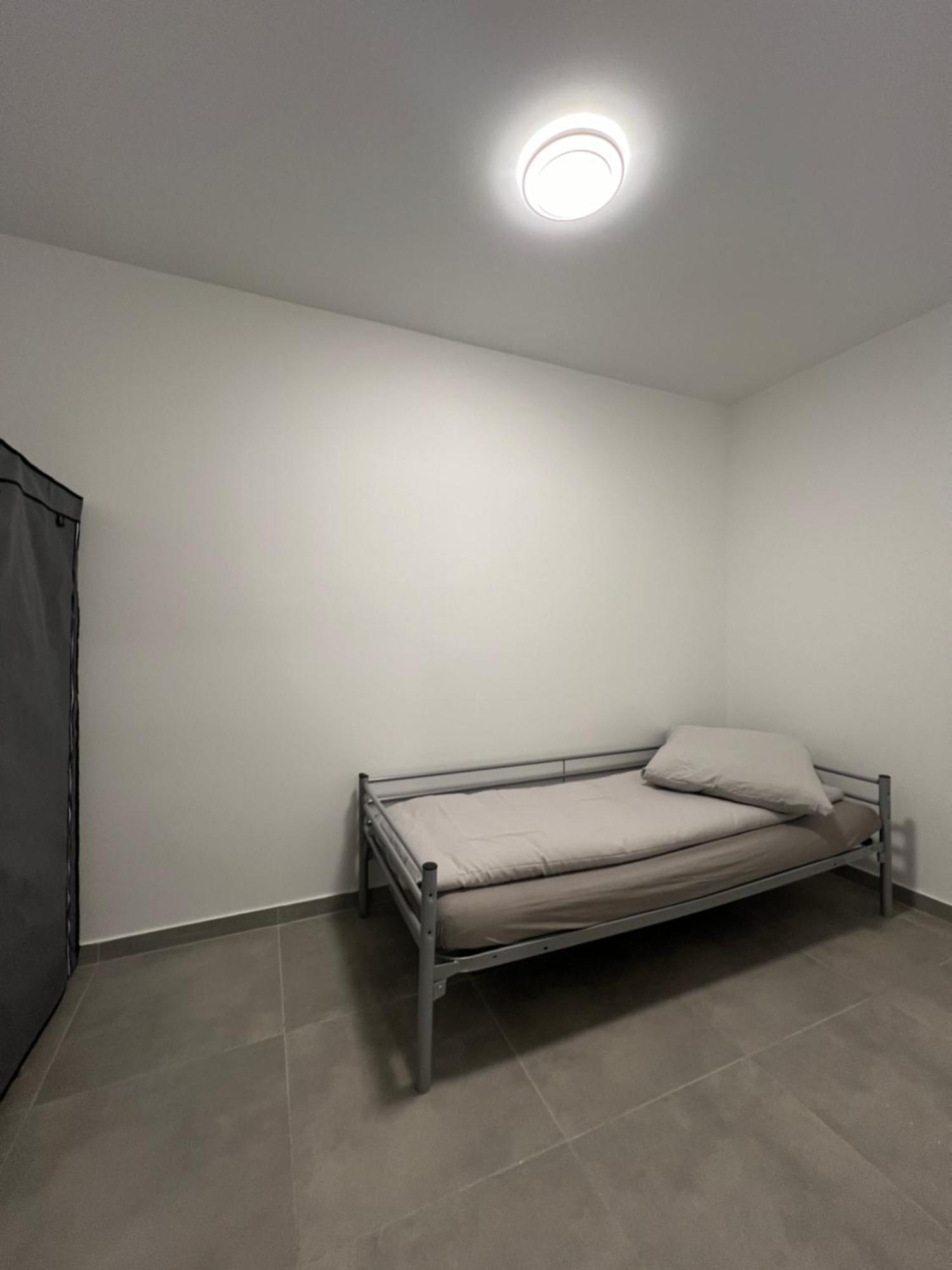 فندق Mieterlux Frankfurt هويزنشتام الغرفة الصورة