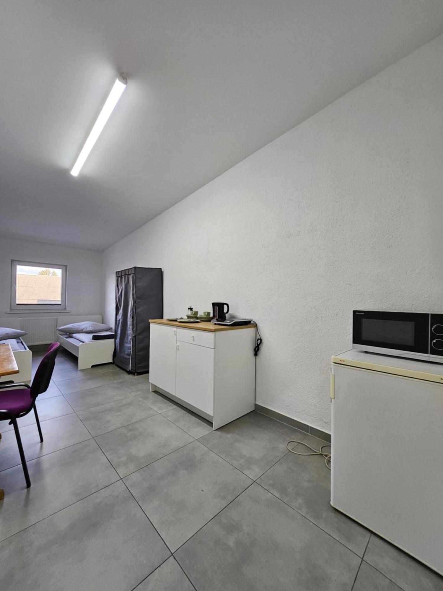 فندق Mieterlux Frankfurt هويزنشتام الغرفة الصورة